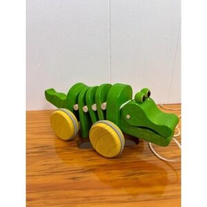 Vintage PLAN TOYS ALLIGATOR Wooden Pull Toy Green Dancing CROCODILE